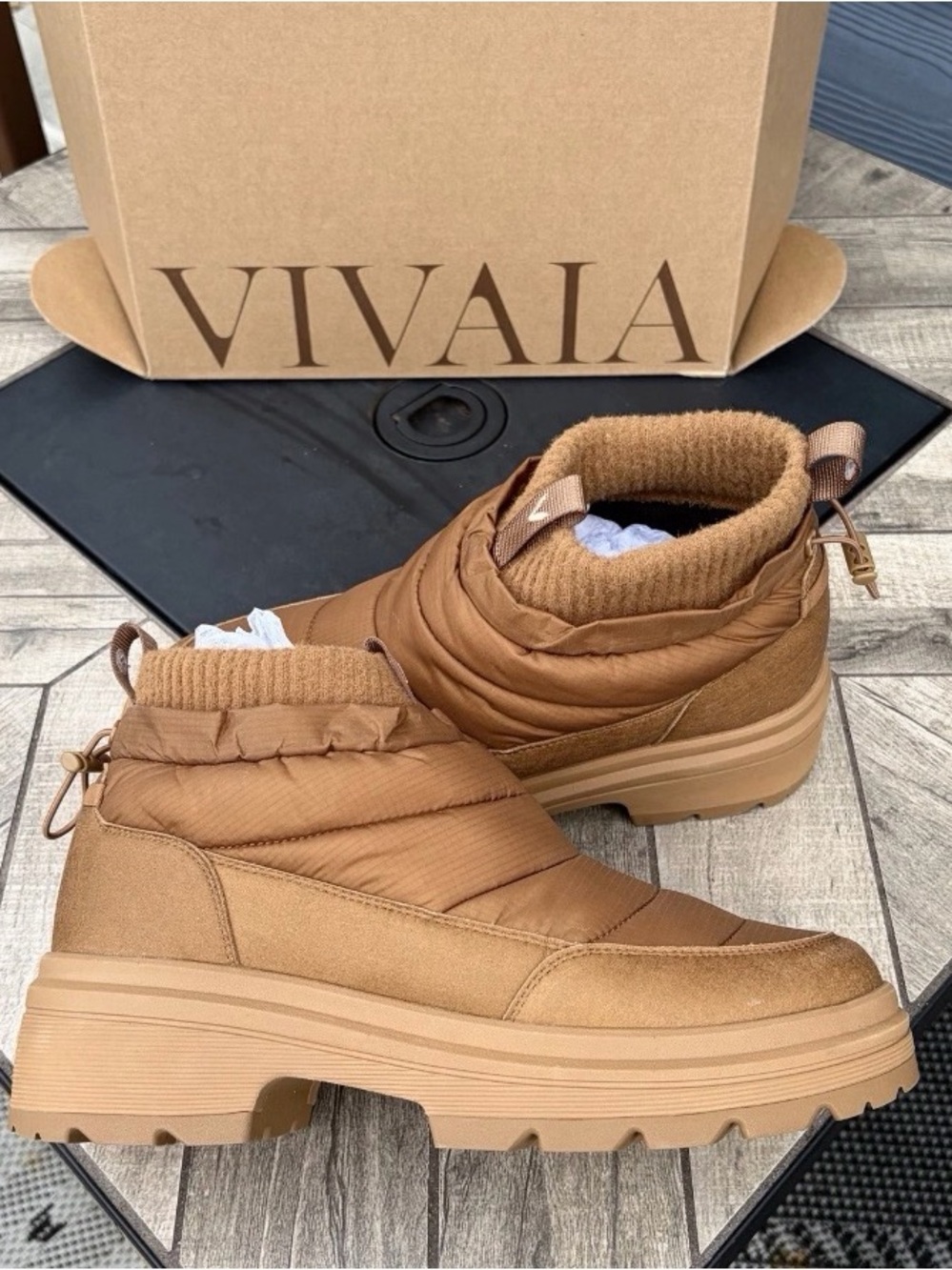 VIVAIA Tyler Puffer Therm Ankle Boots Sz EU 41 US 9.5 Chestnut Drawstring EUC